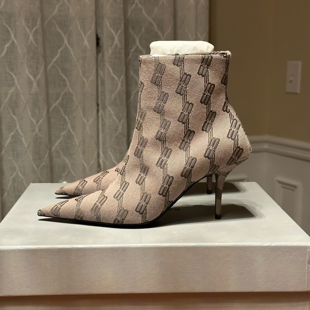 NEW Balenciaga BB Knife Bootie